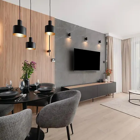 Apartment Easy Rent- Wieniawska Parking Centrum *