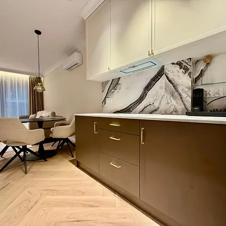 Appartement Easy Rent- Wieniawska Parking Centrum