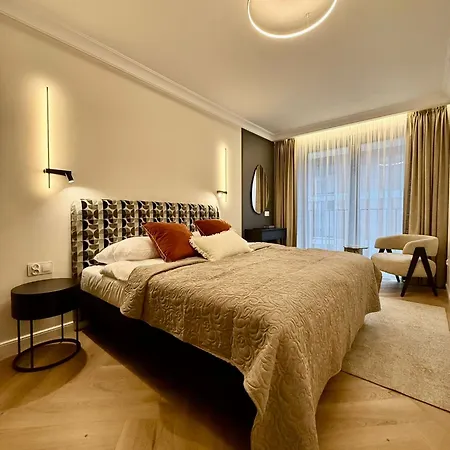 Easy Rent- Wieniawska Parking Centrum Λούμπλιν