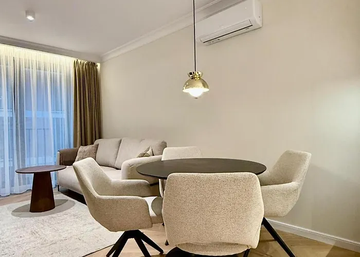 Easy Rent- Wieniawska Parking Centrum Apartment *