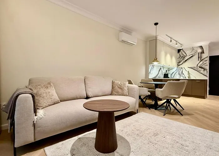 Easy Rent- Wieniawska Parking Centrum Apartment *